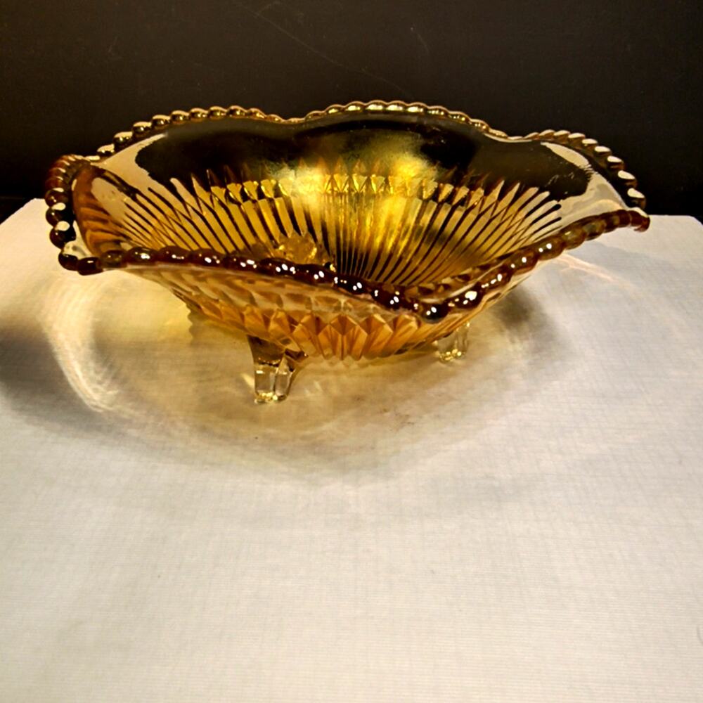 1491.  Three Legged Jeanette Marigold Carnival Candy Dish